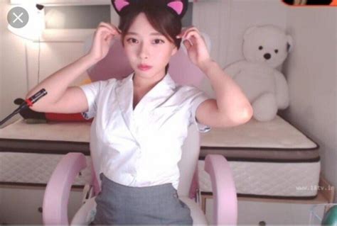 <strong>Korean BJ</strong> girl（EH은하）sexy hot dance nice body（webcam）#102. . Korean bj camcam